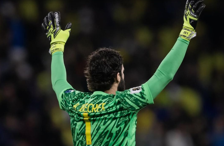 Goleiros do Brasil não usarão camisa vermelha contra a Escócia